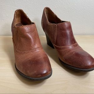 BOC Brown Ankle Boots - size 8